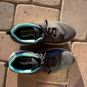 Sketchers Arch Fit Lace Up Sneaker